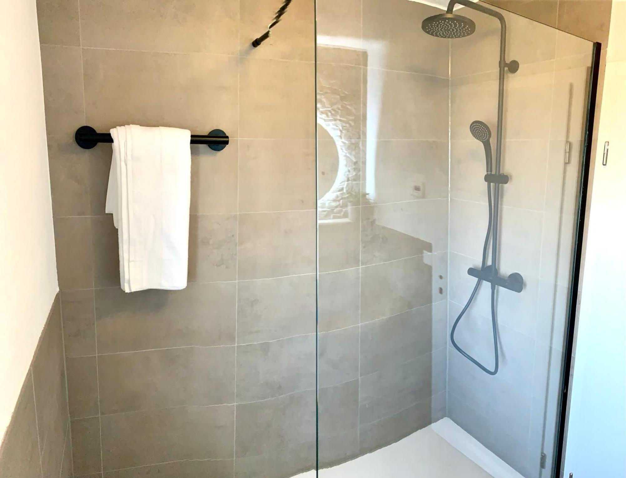 Stilvolles Ferienapartment Am Thermalbad Mit Blick In